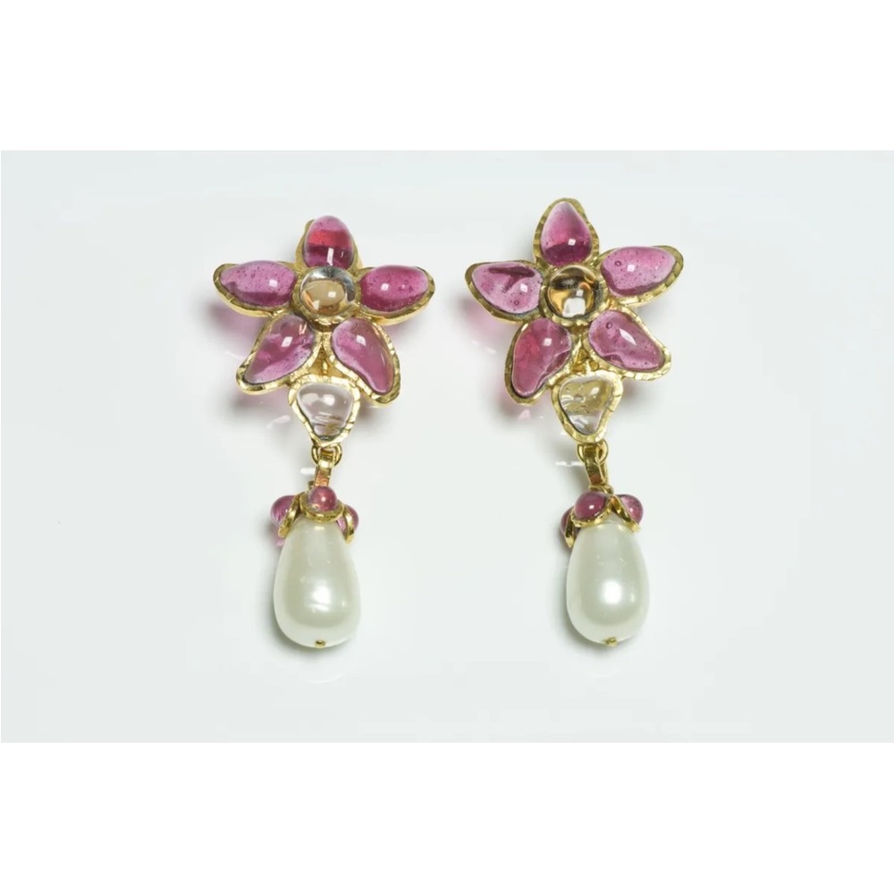 CHANEL Spring 1995 Maison GRIPOIX Camellia Flower Pink Glass Pearl Drop Earrings